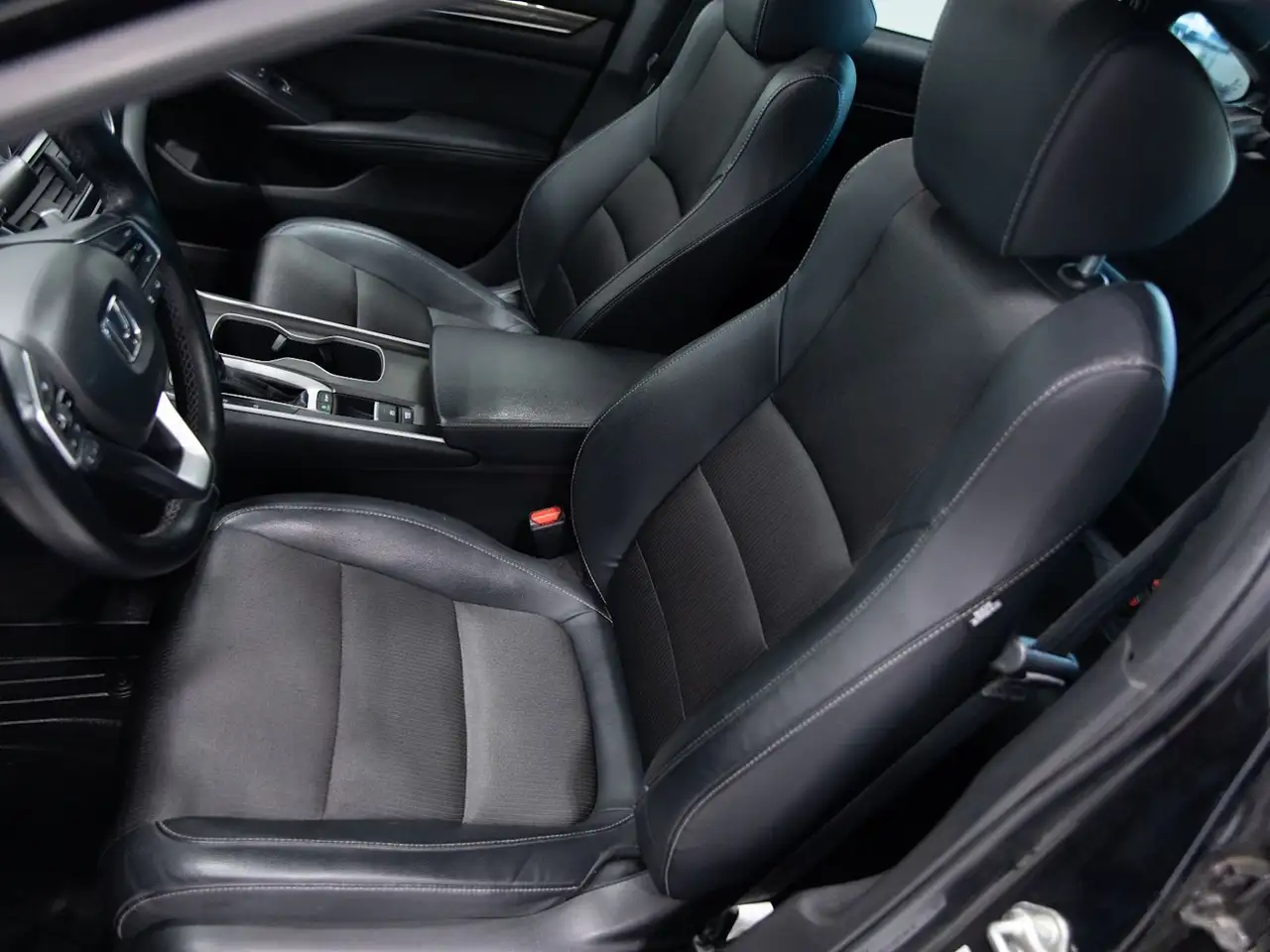 Honda Accord photo Honda Accord