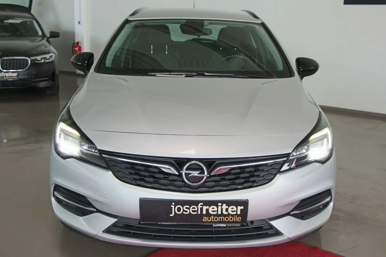 Opel Astra Sports Tourer  1.5d NAVI/LED Silber - 2