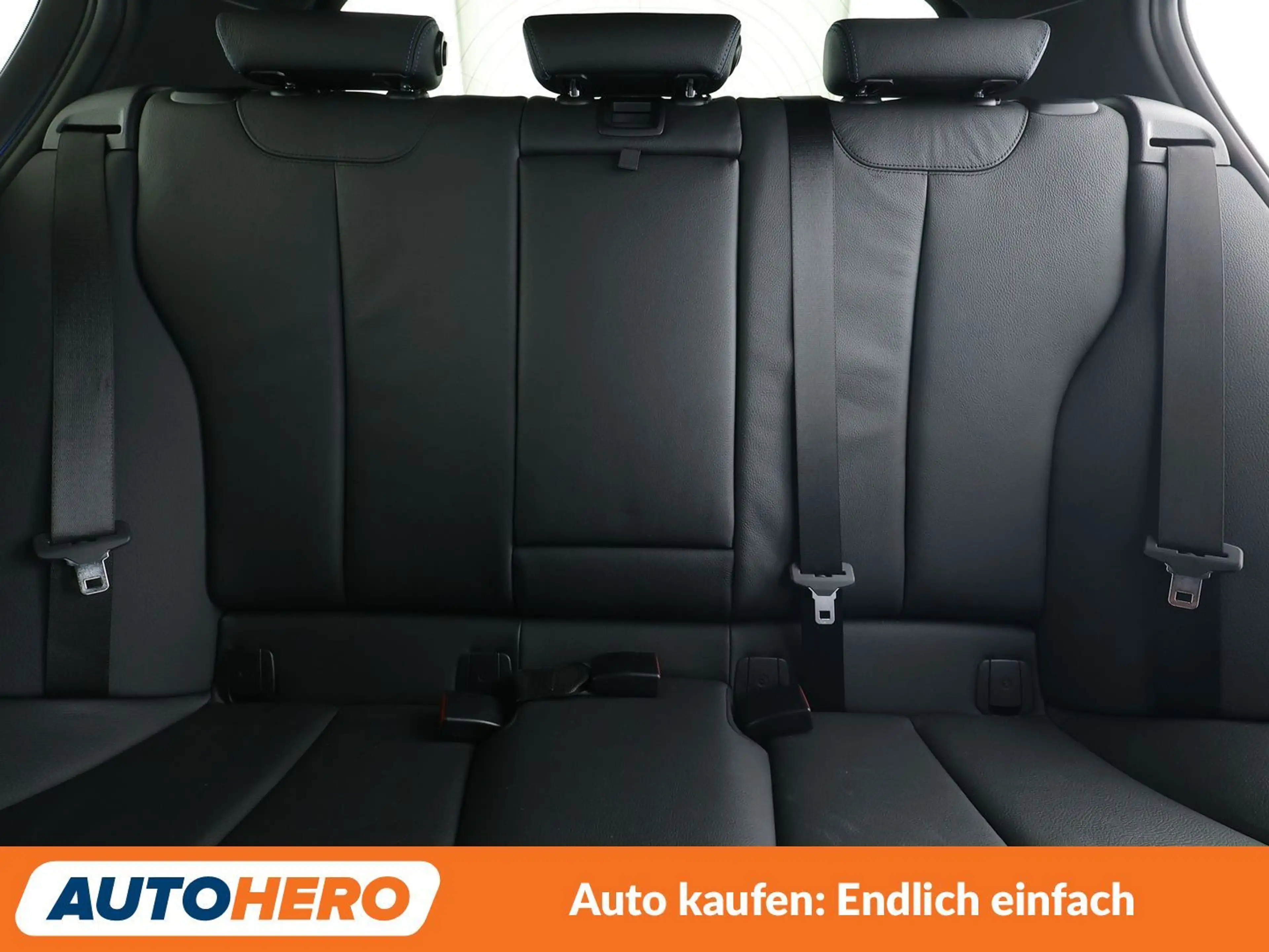 BMW 140 M140i Special Edition Aut.*NAVI*LED*TEMPO*PDC* — photo 15