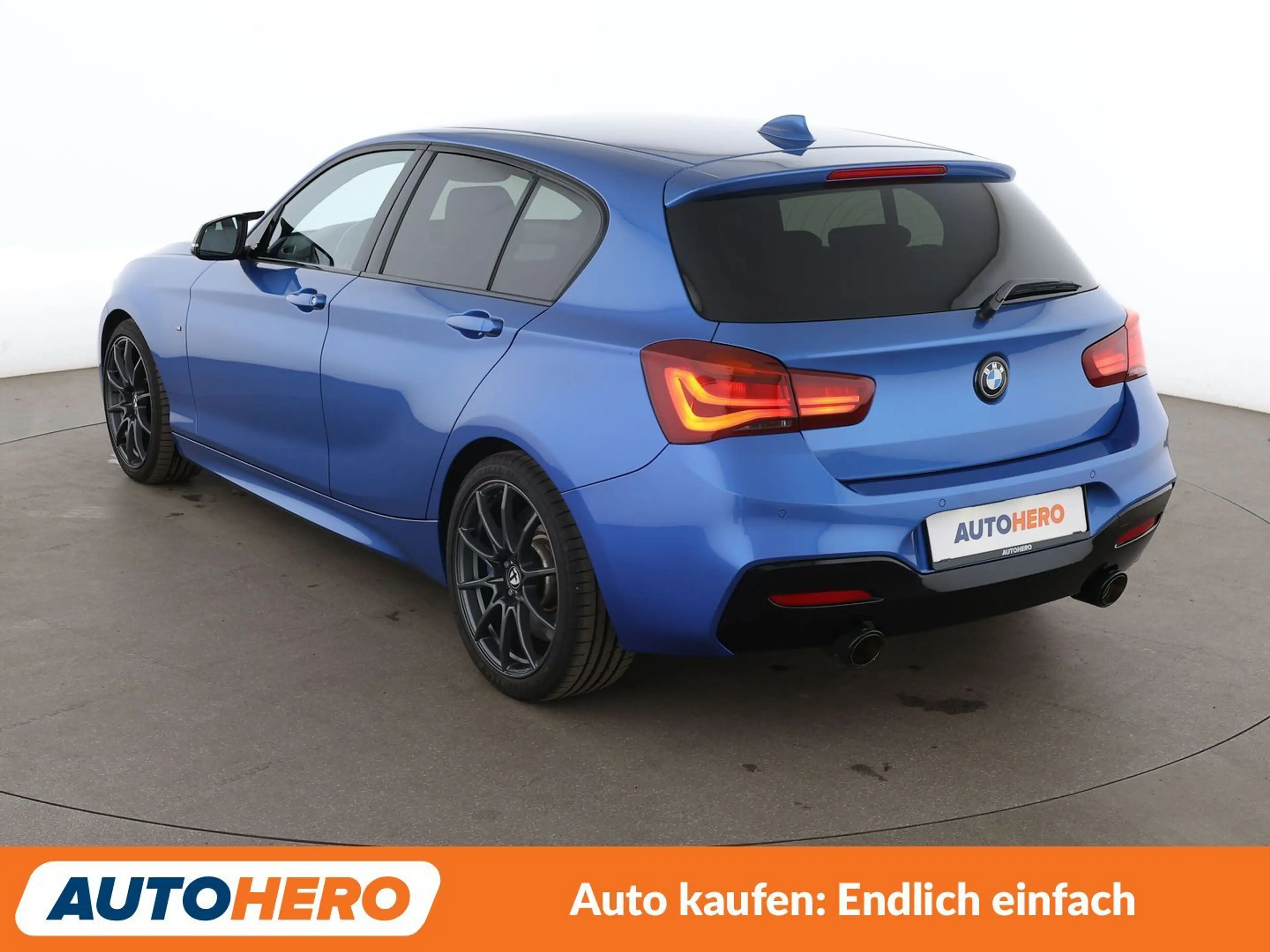 BMW 140 M140i Special Edition Aut.*NAVI*LED*TEMPO*PDC* — photo 4