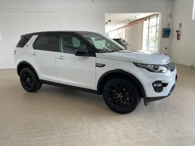Land Rover Discovery Sport 2.0 TD4 150 CV 2wd BLACK PACK+XENO+NAVI+CERCHI18"