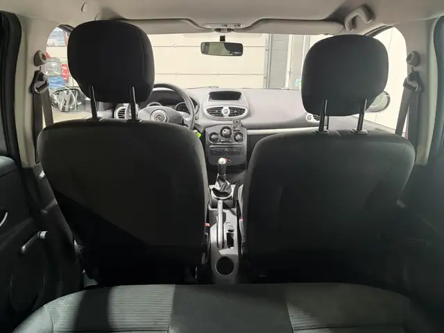 Renault Clio view 10