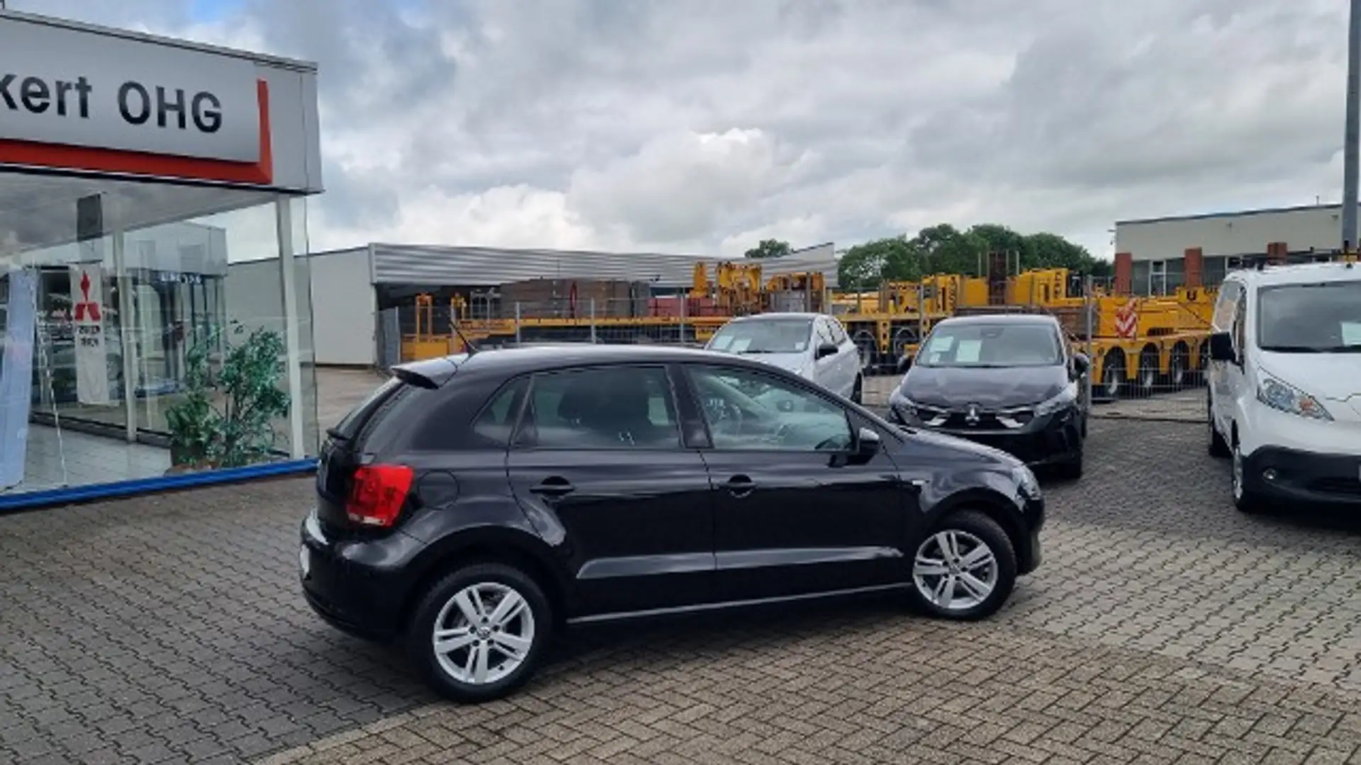 Volkswagen Polo 1.2 Match Nero - 2
