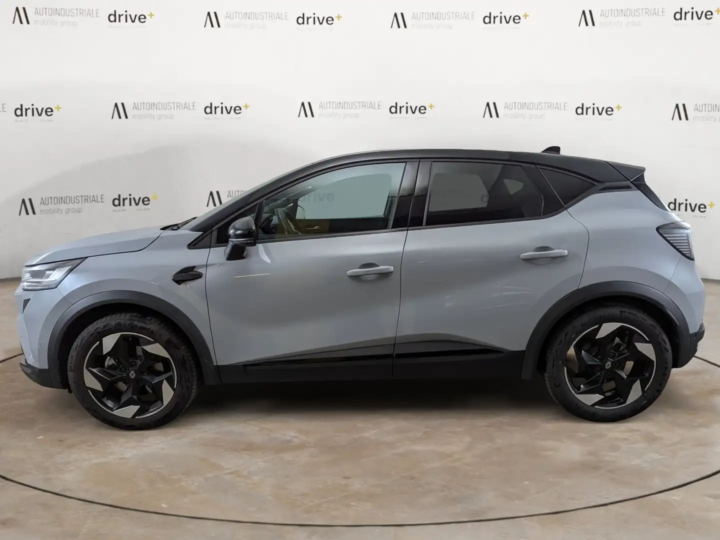 Renault Captur FULL HYBRID E-TECH 145CV TECHNO "NEOPATENTATI" Grigio - 2