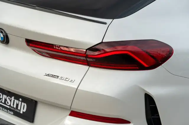 BMW X6 view 7