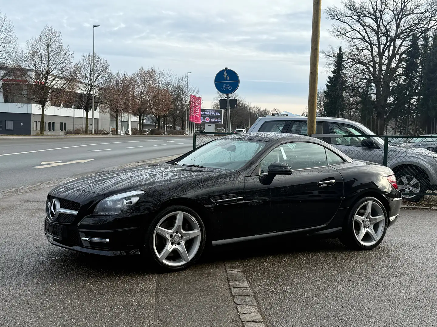 Mercedes-Benz SLK 250 SLK 250 BlueEfficiency (172.447) Black - 1