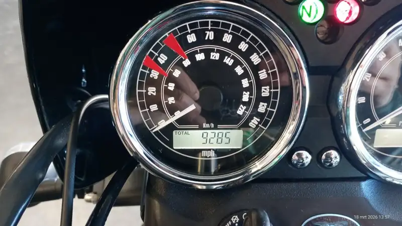 Moto Guzzi V 7 - foto 8