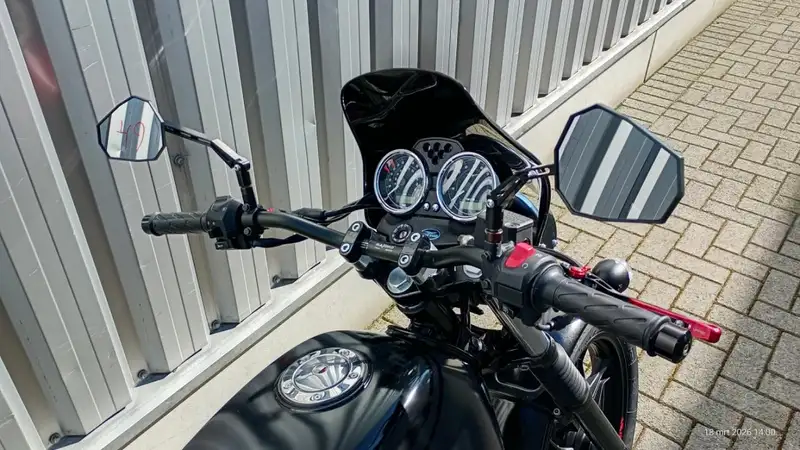 Moto Guzzi V 7 - foto 5
