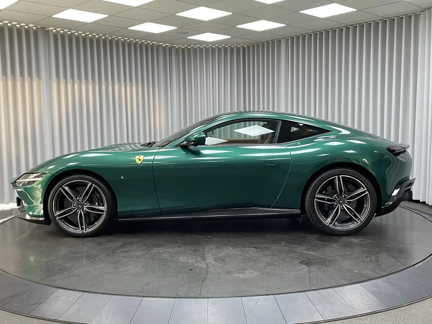 Ferrari Roma 3.9i V8 BiTurbo / FULL CARBON / 3Y WARRANTY Vert - 2