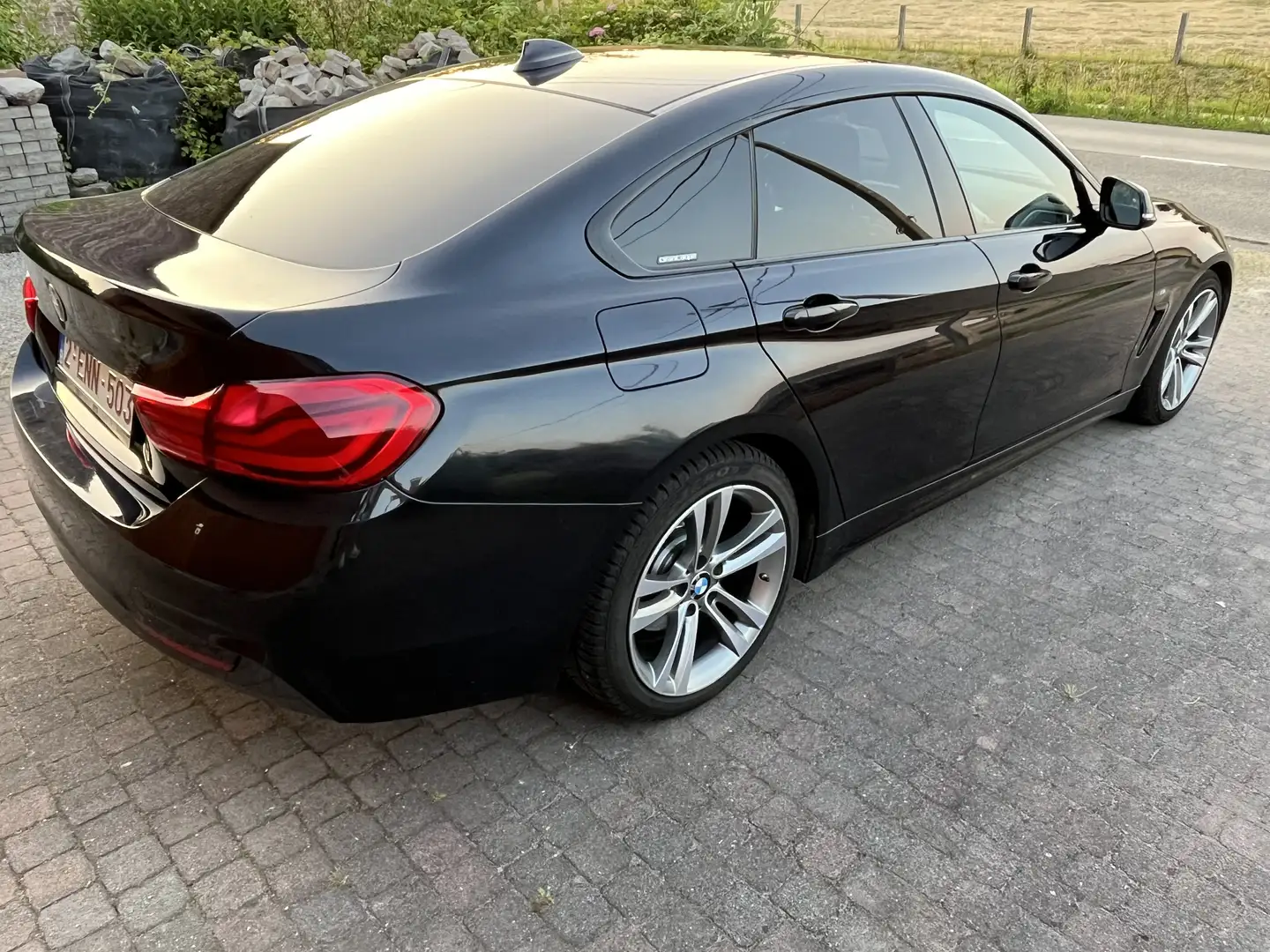 BMW 420 420i Gran Coupe Aut. M Sport Zwart - 2