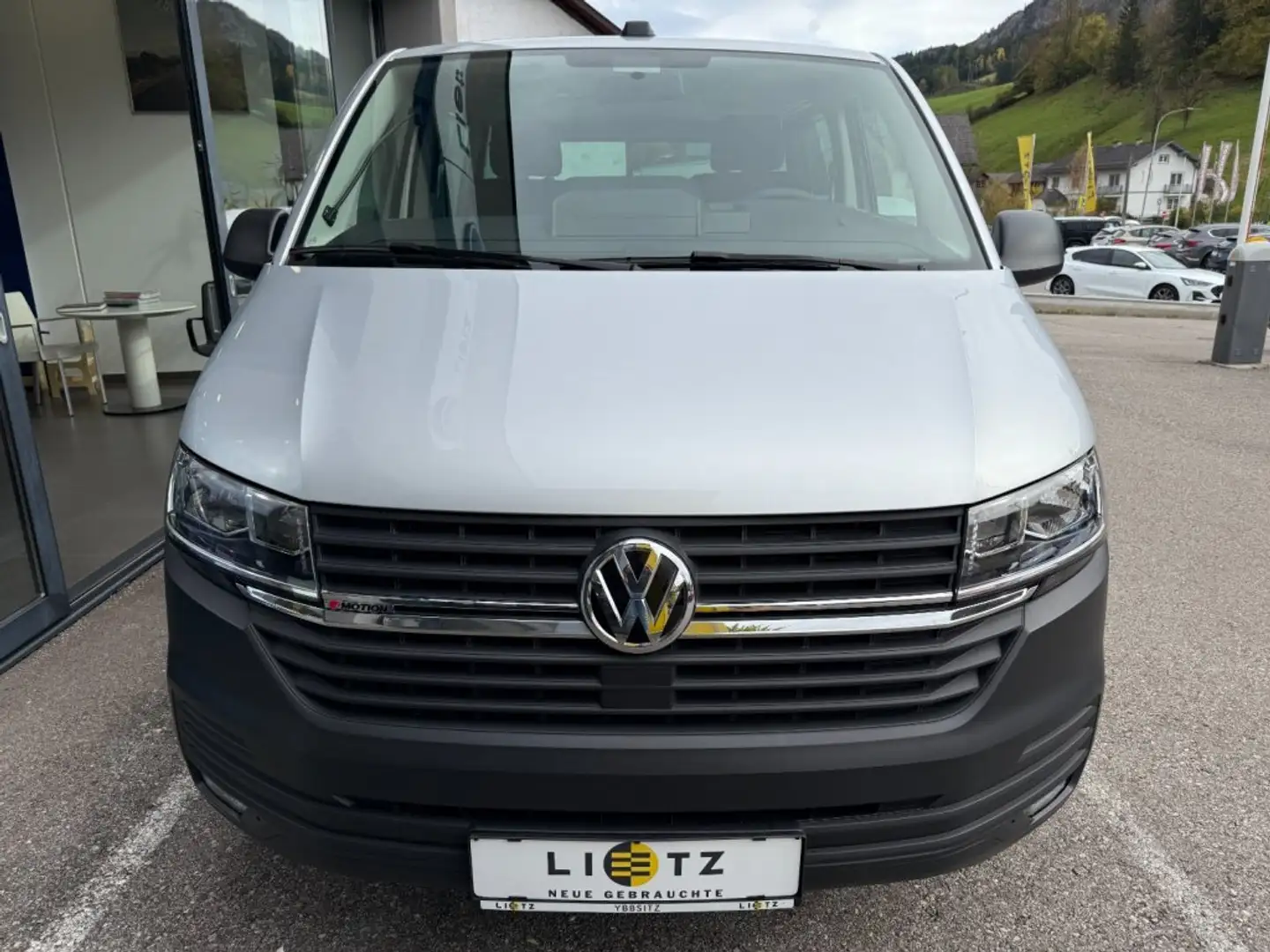 Volkswagen T6 Transporter Kombi 2,0TDI 4 Motion Silber - 2