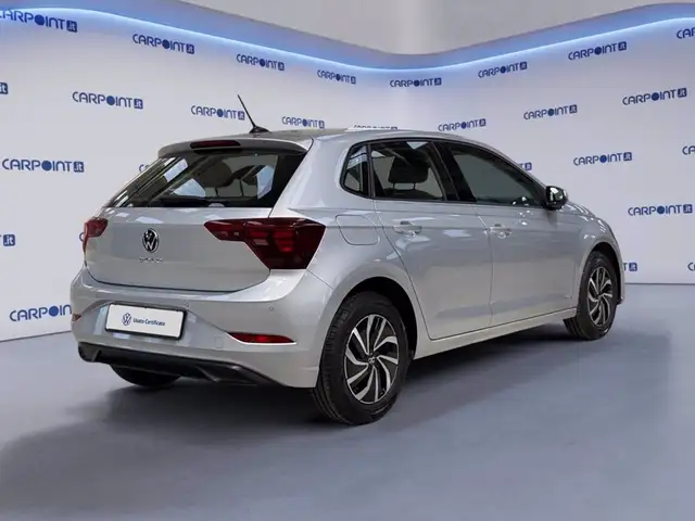 Volkswagen Polo view 6