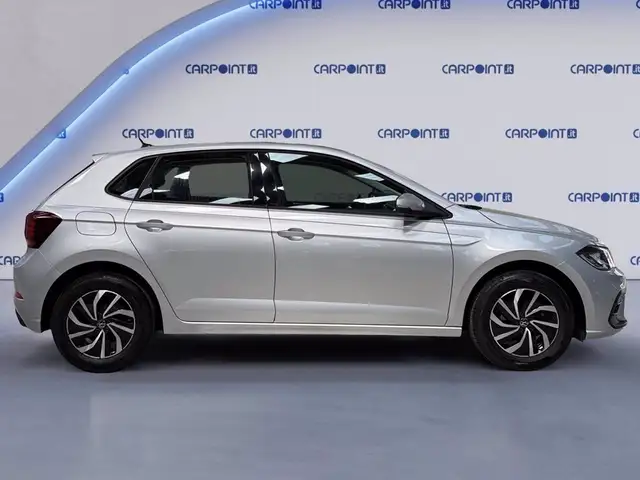Volkswagen Polo view 7