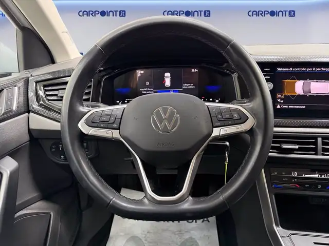 Volkswagen Polo view 13