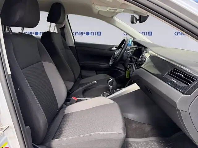 Volkswagen Polo view 16