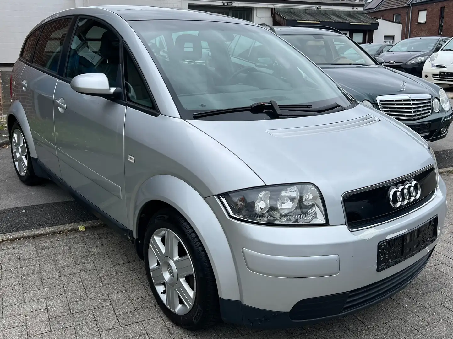 Audi A2 1.4 *TÜV 06/2026 - KLIMA - ALLWETTER* Gri - 2