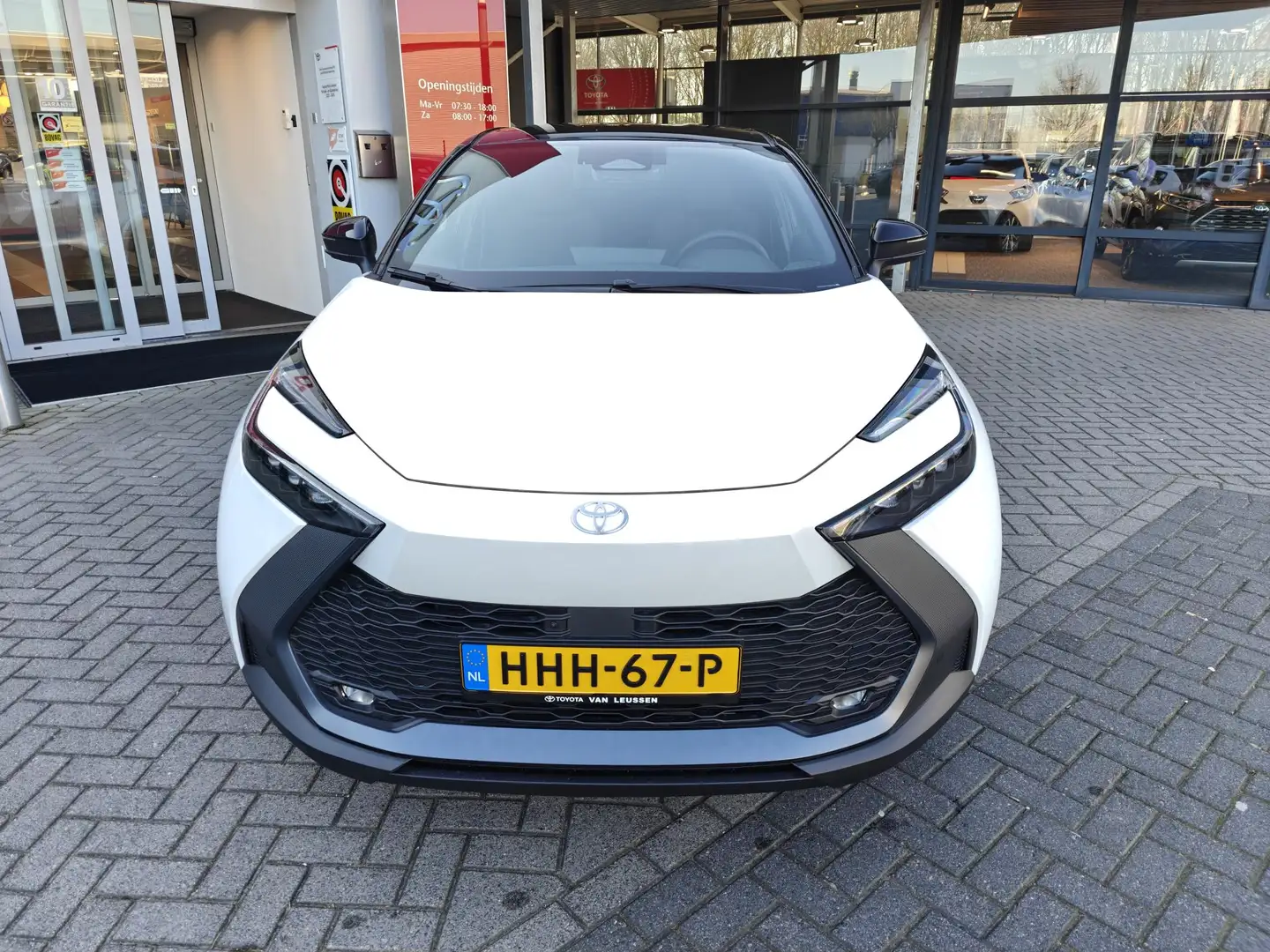 Toyota C-HR 2.0 PLUG-IN HYBRID 220 EXECUTIVE NL-AUTO MEMORY 36 Wit - 2