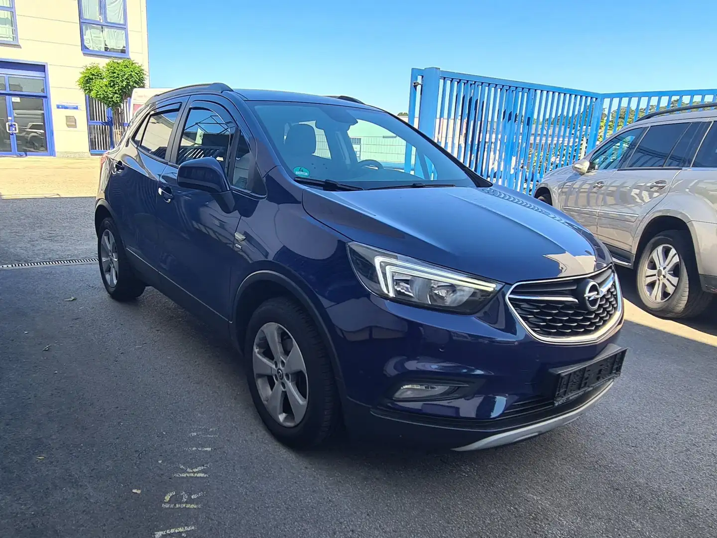 Opel Mokka X 1.6 D (CDTI ecoFLEX) Start/Stop Edition Modrá - 1