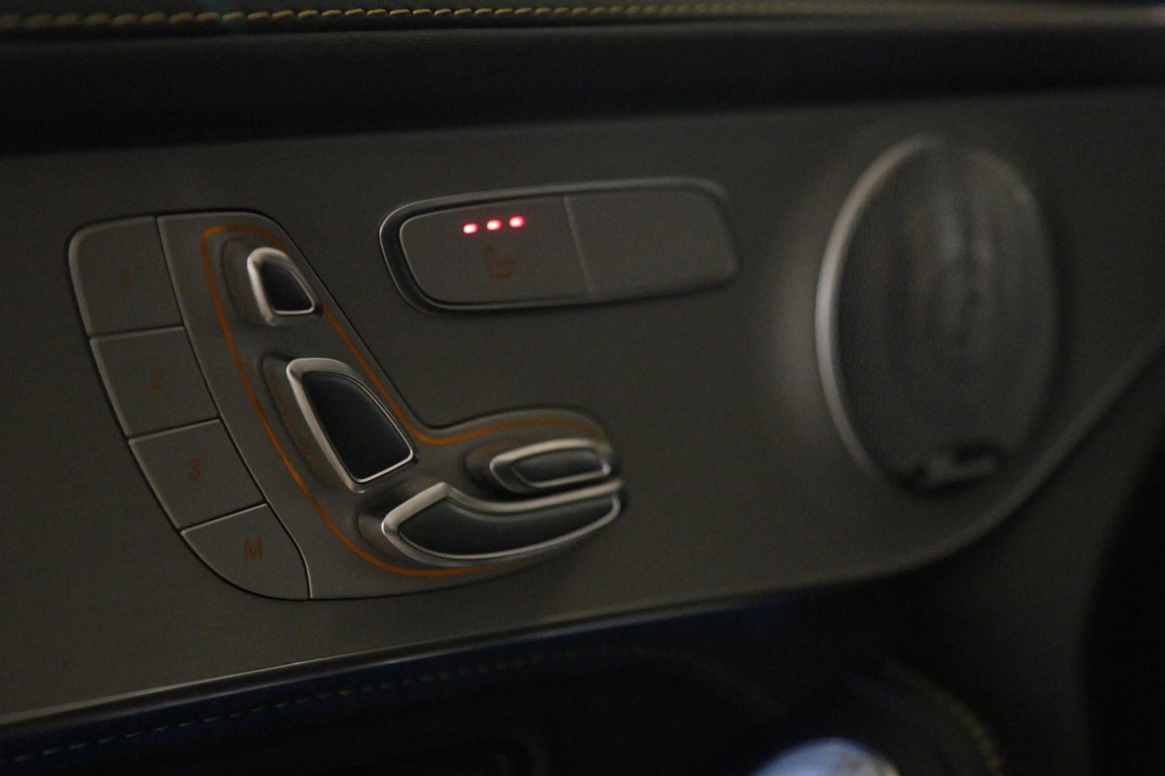 Mercedes-Benz GLC 63 AMG S 4MATIC+ Edition 1 /Kuip/Keramisch/HUD/BURM/PANO/ — photo 28