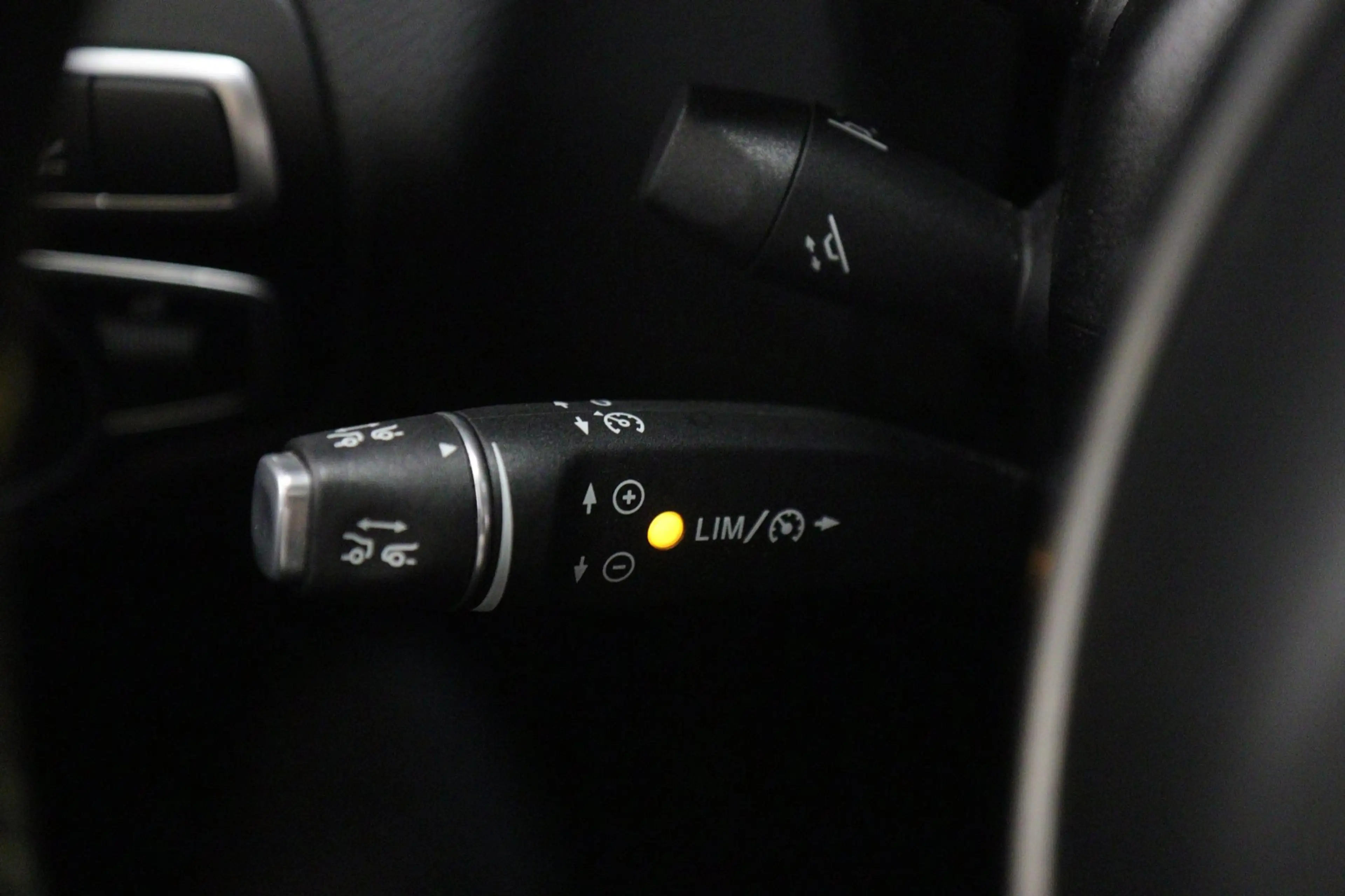 Mercedes-Benz GLC 63 AMG S 4MATIC+ Edition 1 /Kuip/Keramisch/HUD/BURM/PANO/ — photo 44