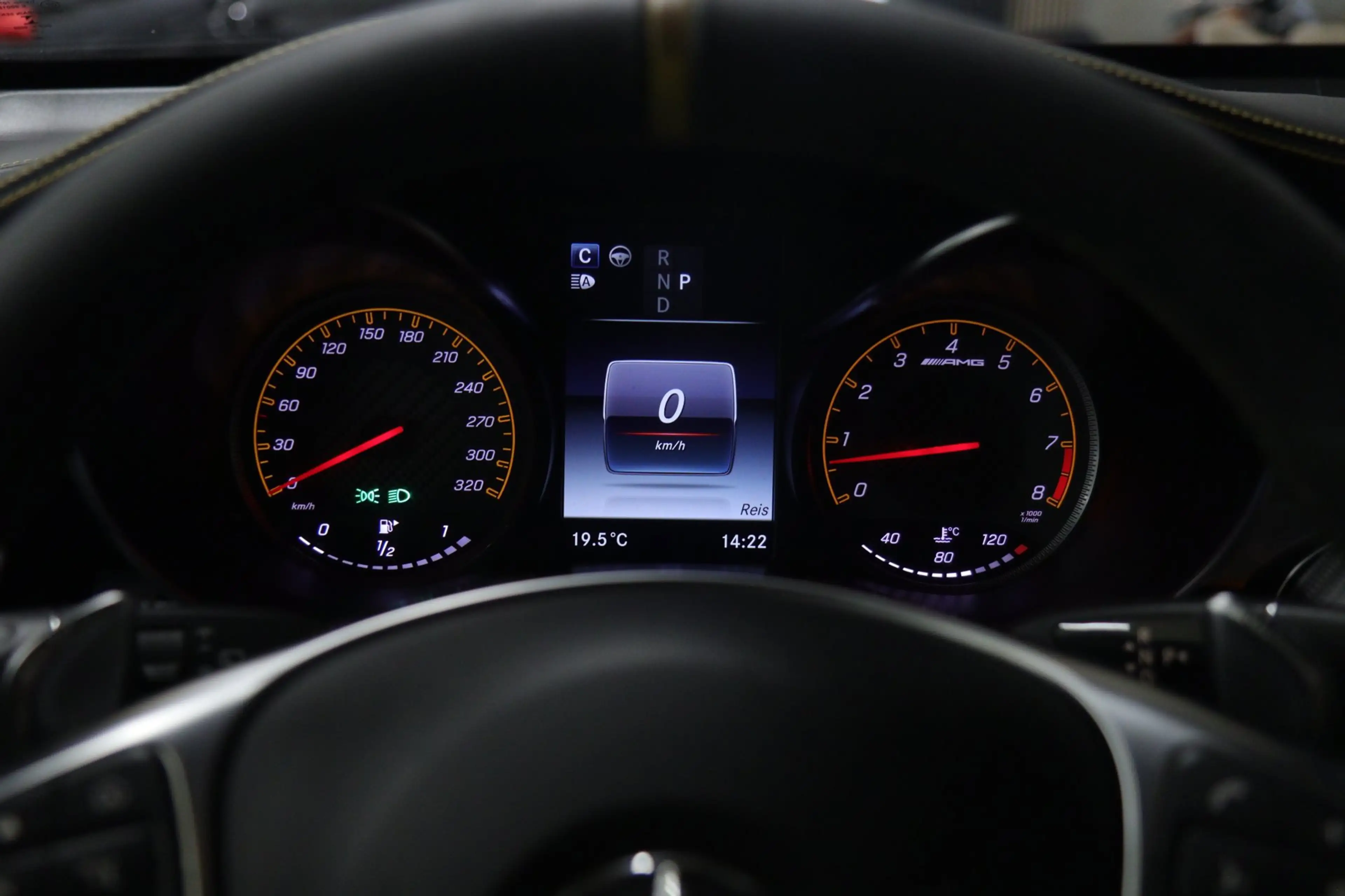 Mercedes-Benz GLC 63 AMG S 4MATIC+ Edition 1 /Kuip/Keramisch/HUD/BURM/PANO/ — photo 33