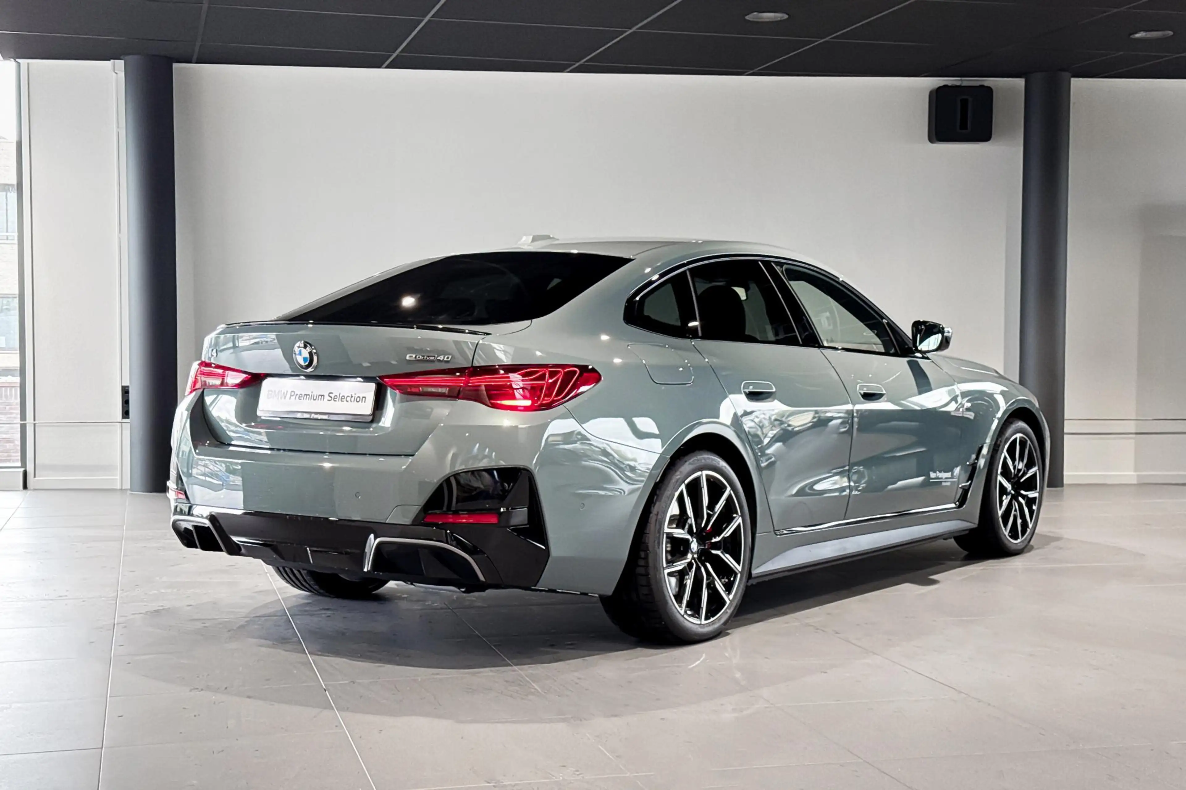 BMW i4 eDrive40 | M Sport Pro | Stoelverwarming | Achteru — photo 7