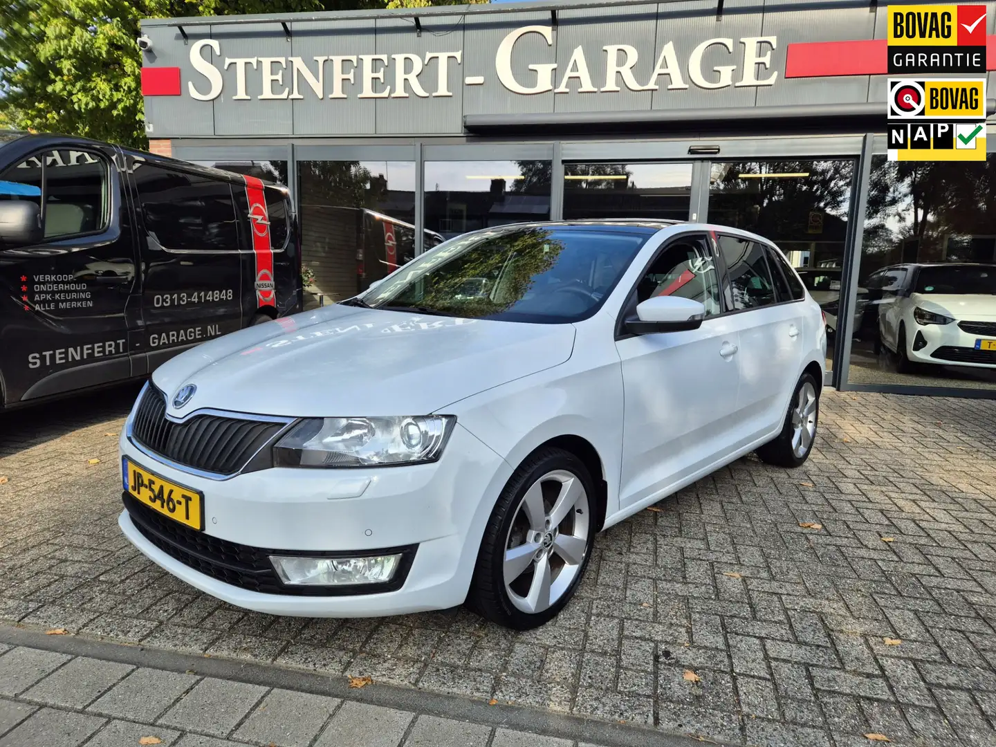 Skoda Rapid/Spaceback 1.2 TSI Greentech JOY Wit - 1