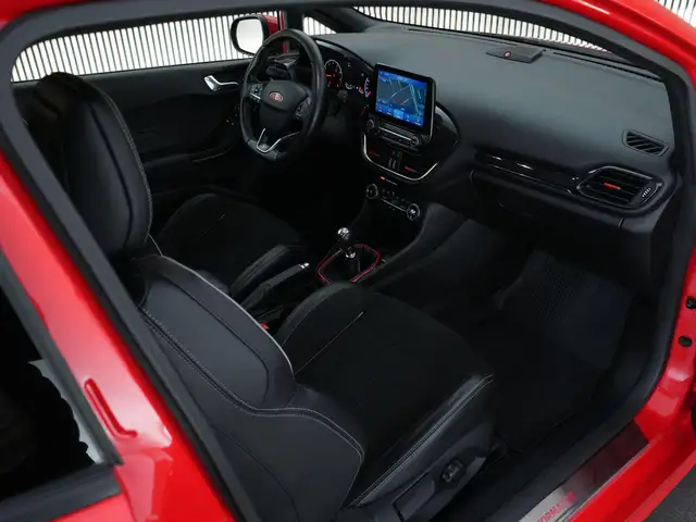 Ford Fiesta view 3