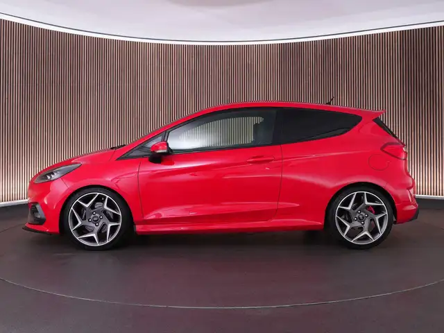 Ford Fiesta view 12