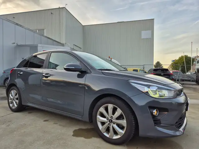 Kia Rio 1.0Ti 100cv // AUTO. 7DCT // 33.534 KM !! 2023 !!