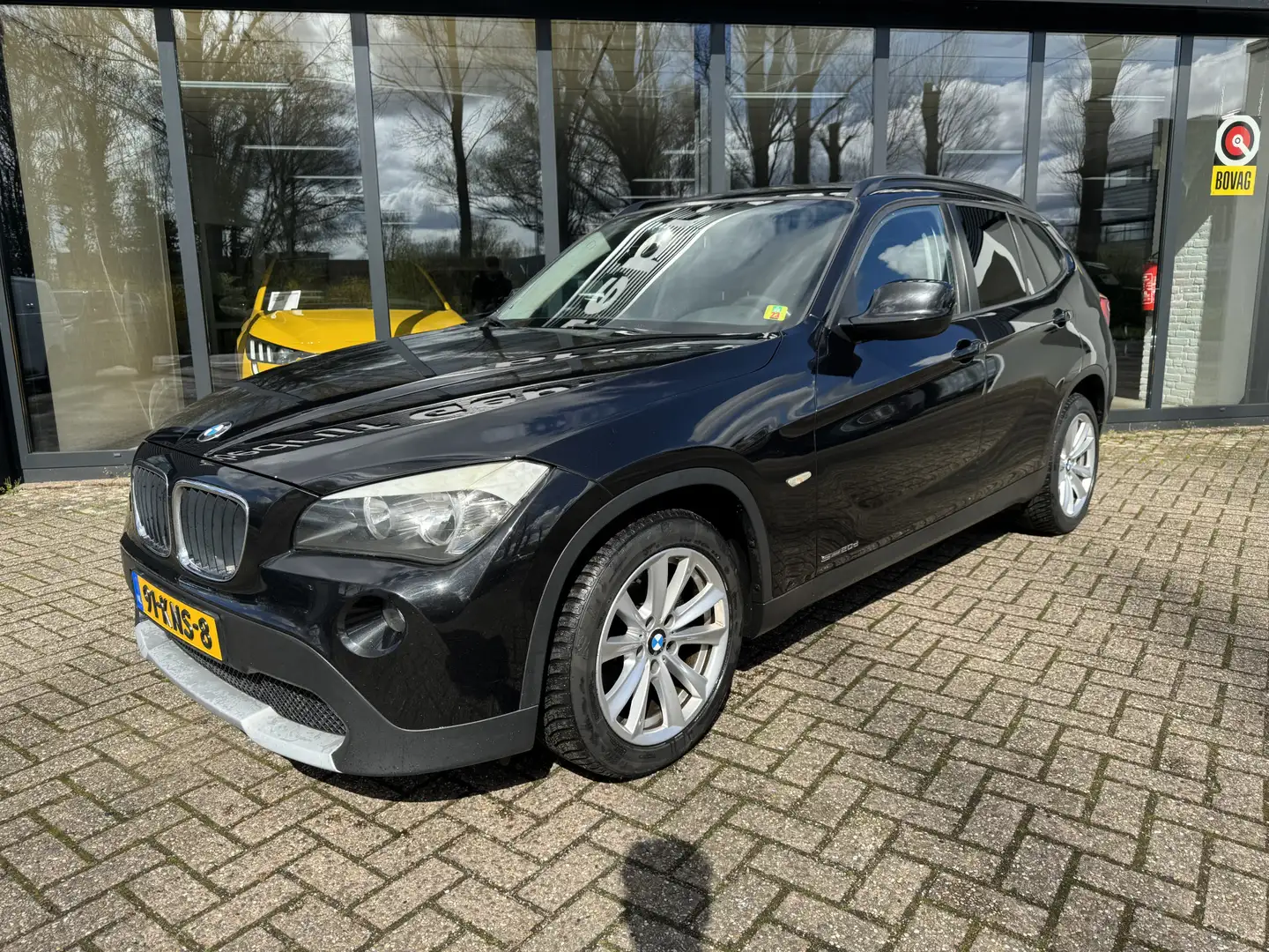 BMW X1 sDrive20d Executive*ECC*NAVI*EXPORT/EX.BPM* Zwart - 2