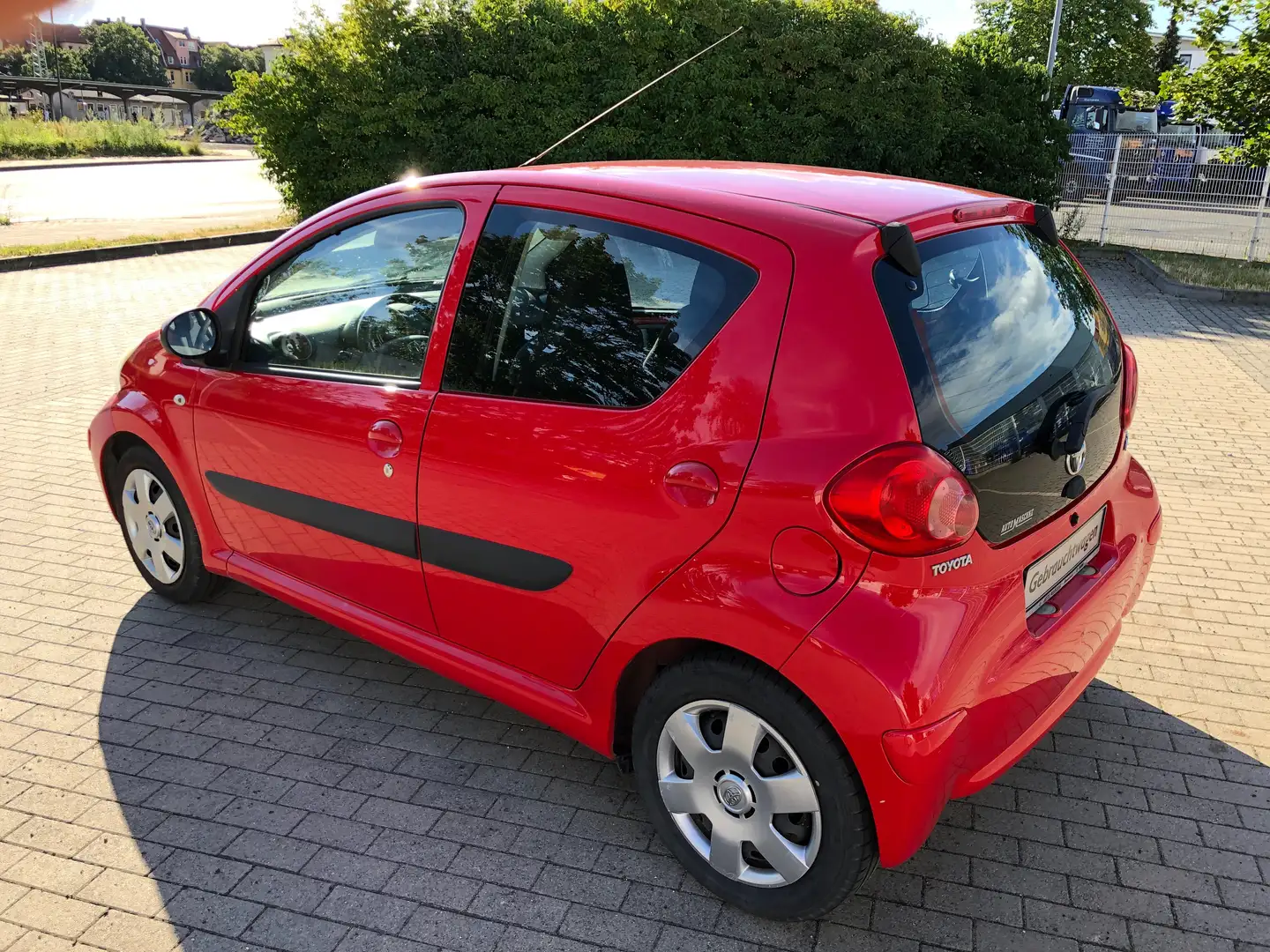 Toyota Aygo Cool Rot - 2