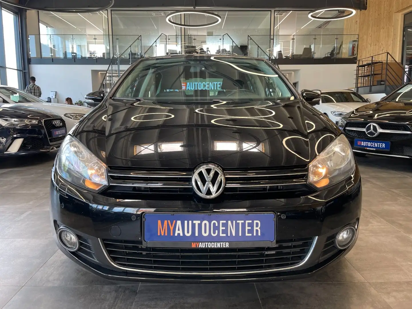 Volkswagen Golf VI Style *NAVI*KLIMA*TEMPOMAT*SZHZ*PDC* Černá - 2