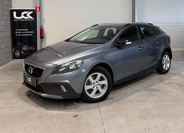 V40 Cross Country 2.0 D2 Luxury Edition AdBlue (EU6d-TEMP)