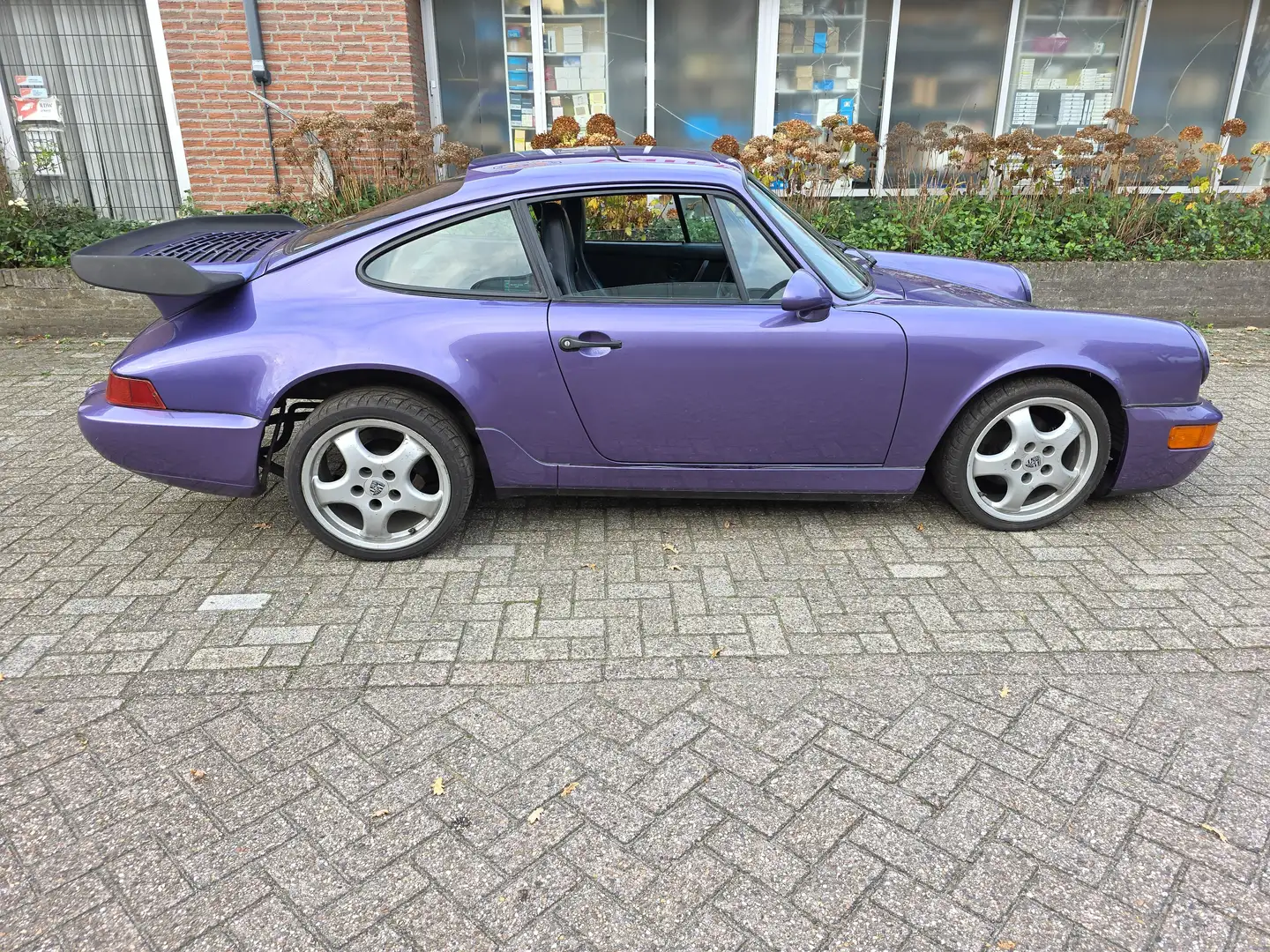 Porsche 911 Carrera coupe 3.2 met motor en bak los erbij Paars - 2