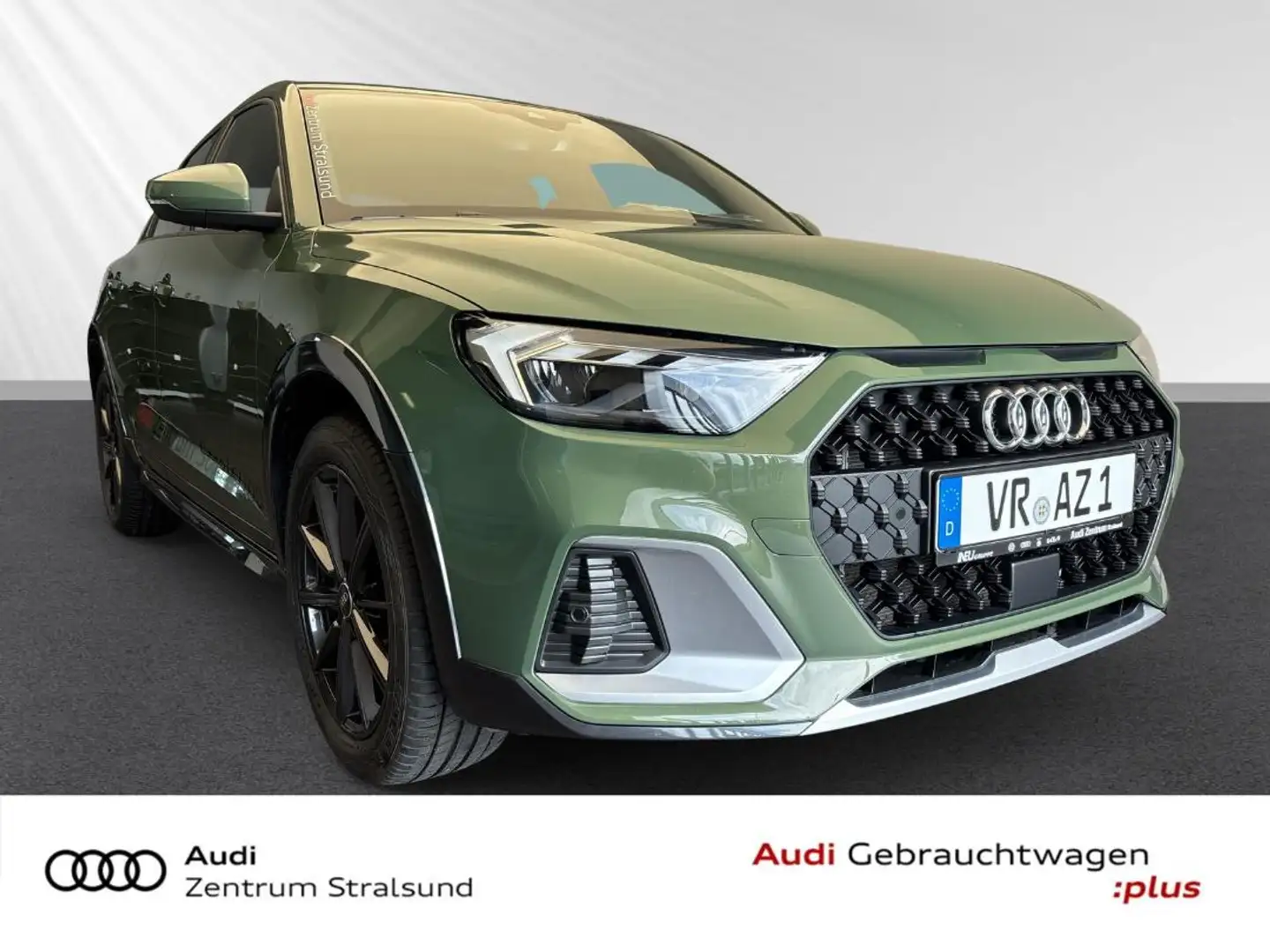 Audi e-tron GT 30 TFSI S tronic Verde - 1