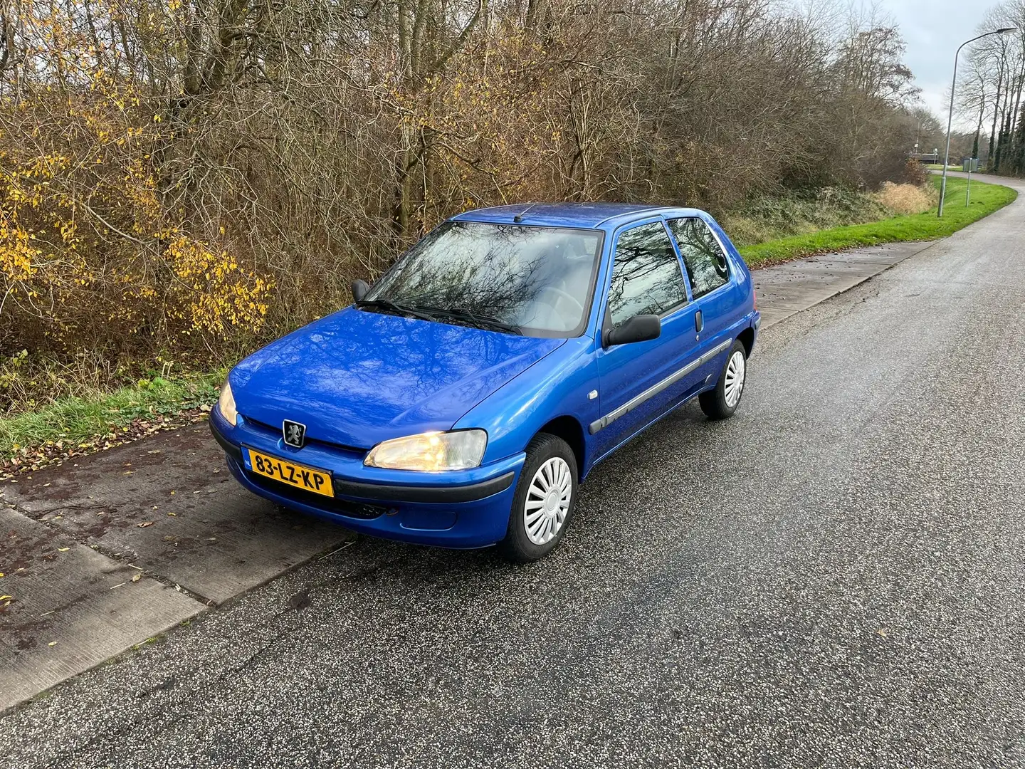 Peugeot 106 1.1 XT Blauw - 1
