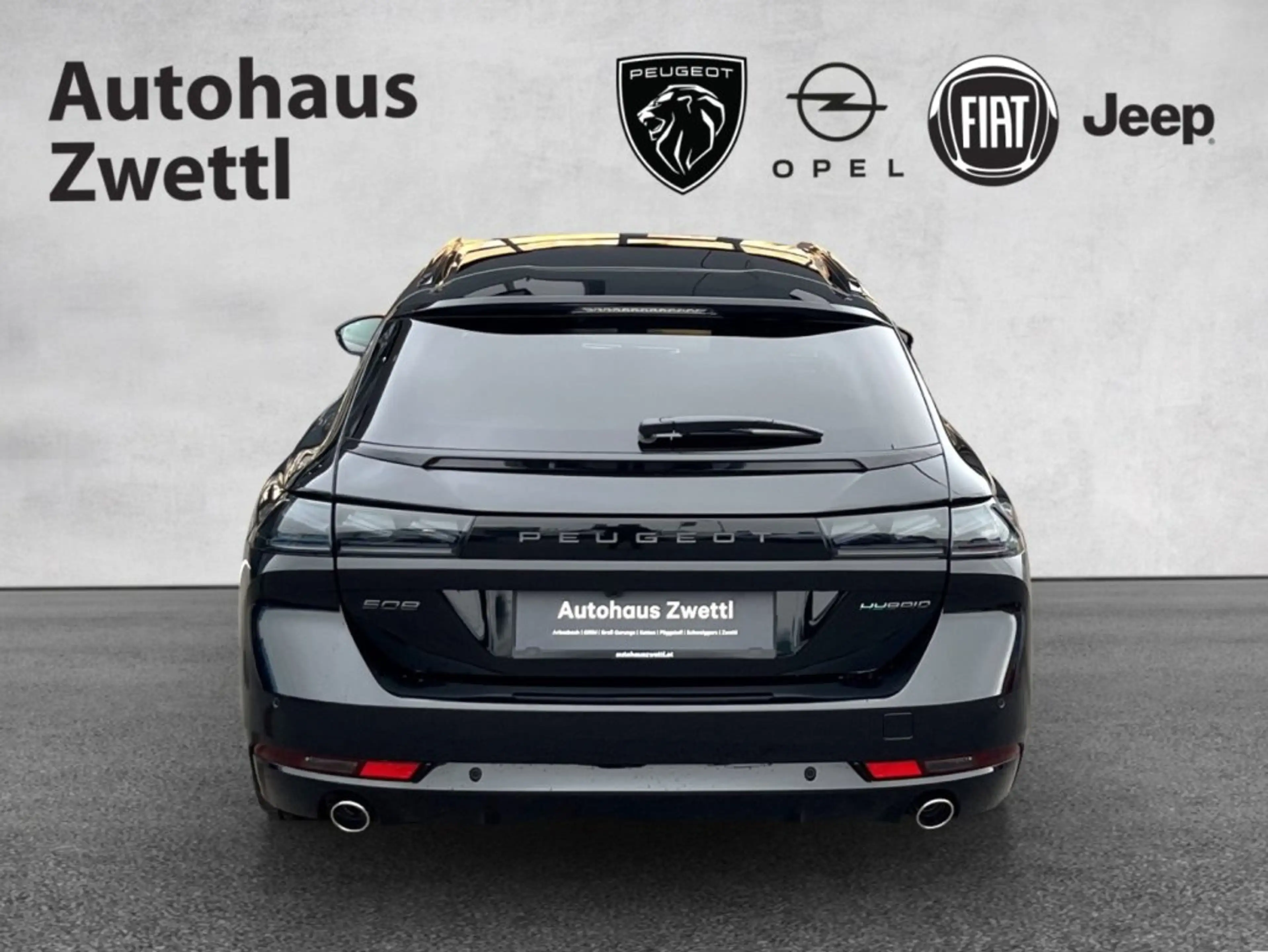 Peugeot 508 SW Lion Edition PHEV 225 e-EAT8 — photo 5