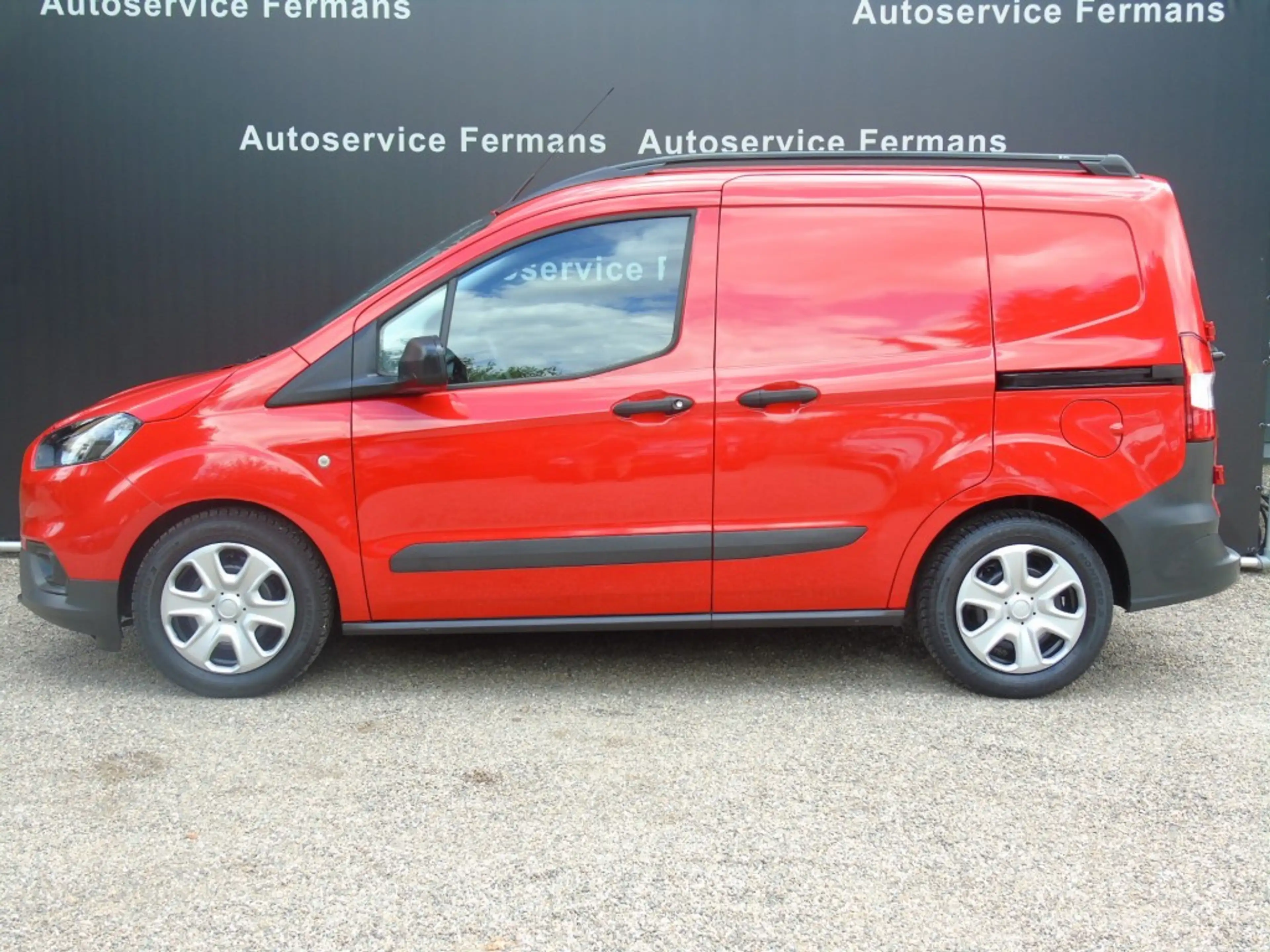 Ford Transit Courier 1.0 Trend Ecoboost 100 PK - 2022 - Navi - 2x schui — photo 3