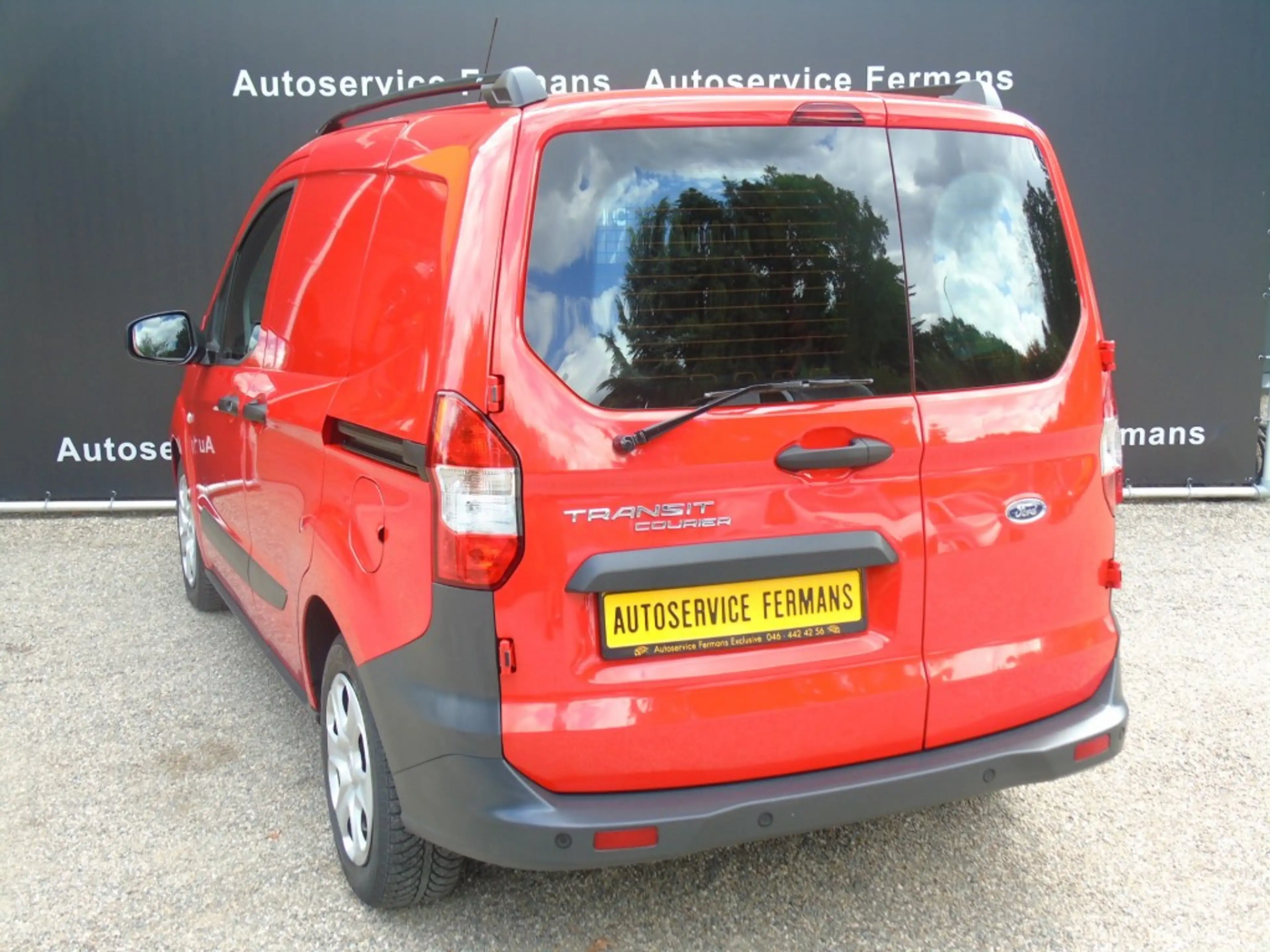 Ford Transit Courier 1.0 Trend Ecoboost 100 PK - 2022 - Navi - 2x schui — photo 5