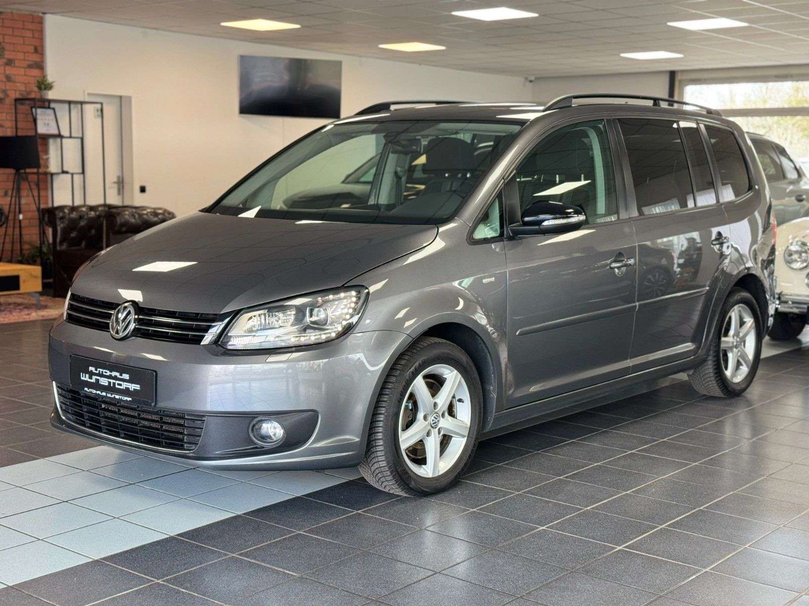 Second hand Volkswagen Touran 2.0