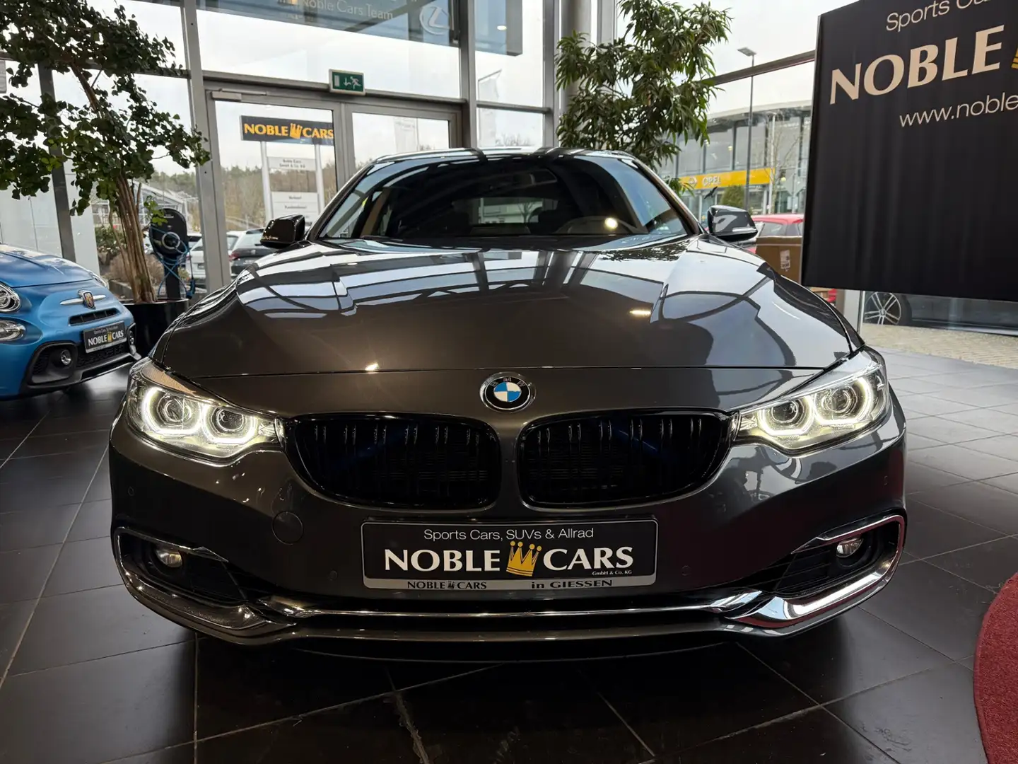 BMW 430 i Gran Coupe Luxury Line LED NAVI ALU RKF Gris - 2