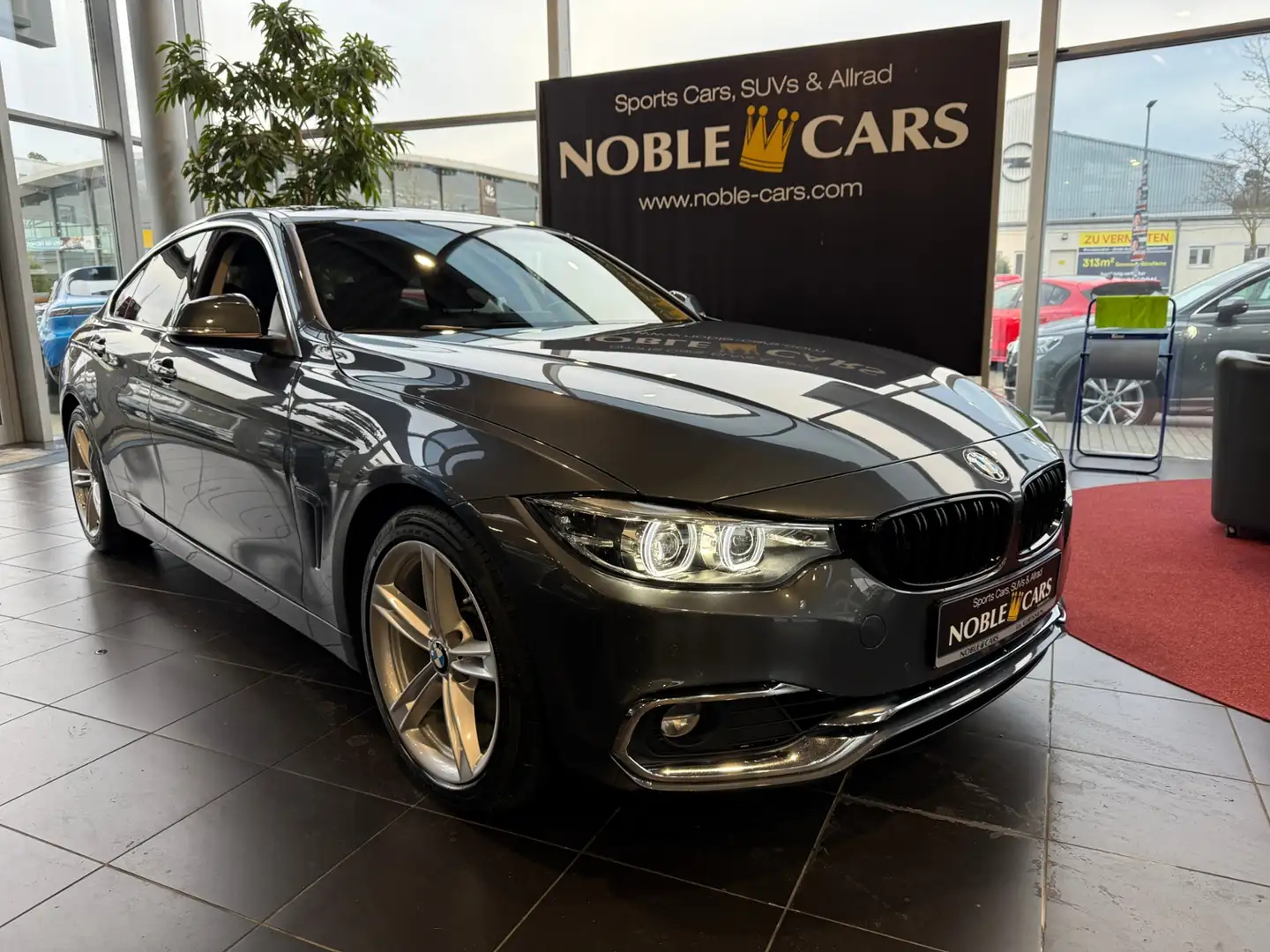 BMW 430 i Gran Coupe Luxury Line LED NAVI ALU RKF Gris - 1
