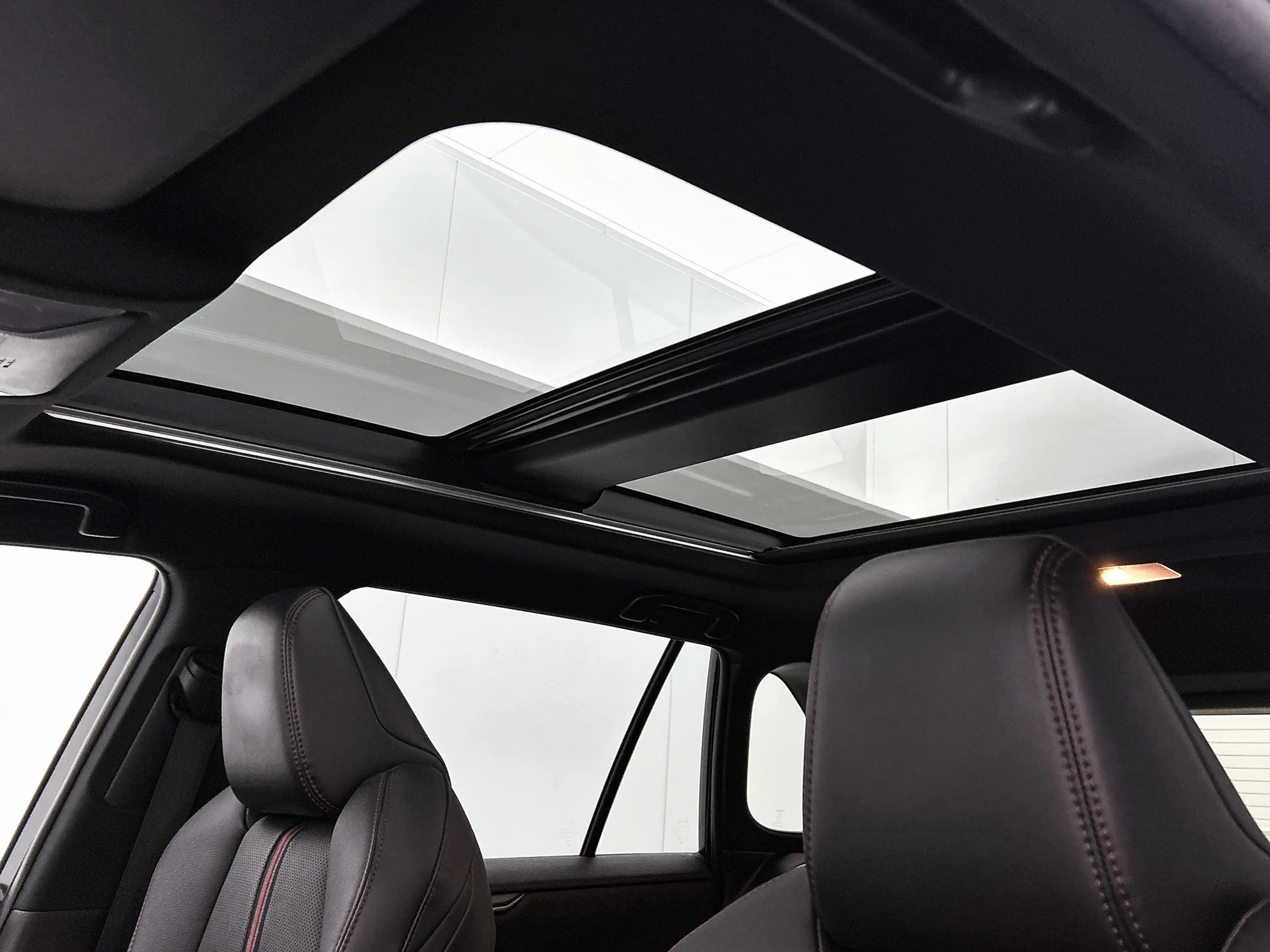 Toyota RAV4 2.5 Plug-in Hybrid AWD Bi-Tone Plus | Bearlock | T — photo 4