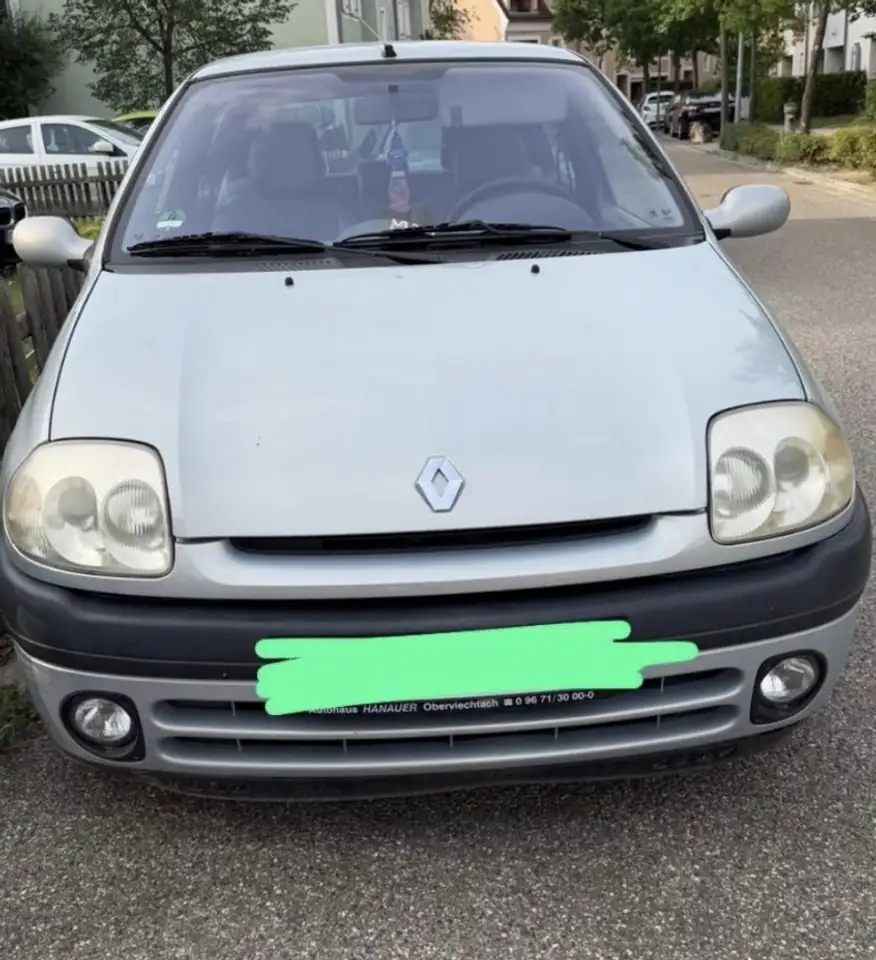 Renault Clio 1.6 Automatik Initiale, foto 1