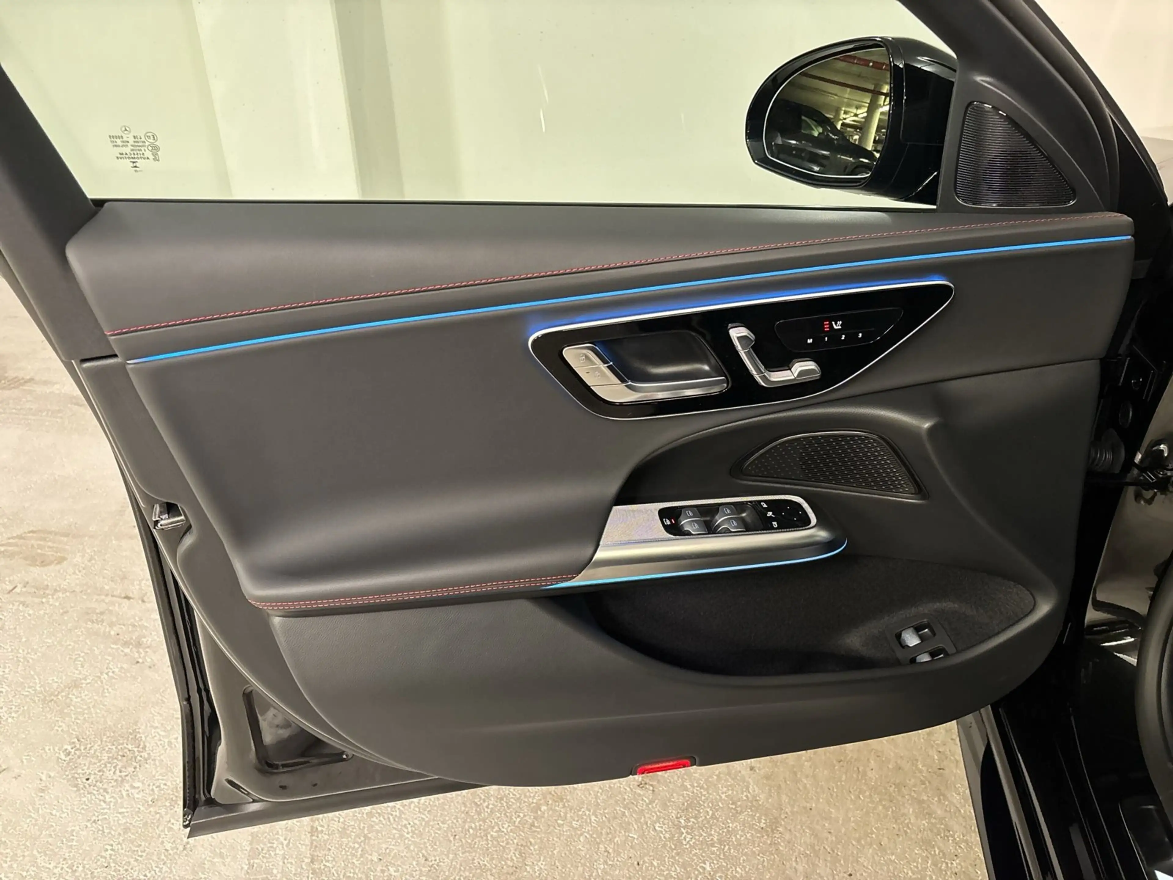 Mercedes-Benz E 53 AMG HYBRID 4MATIC+ Limousine Navi SHZ — photo 11