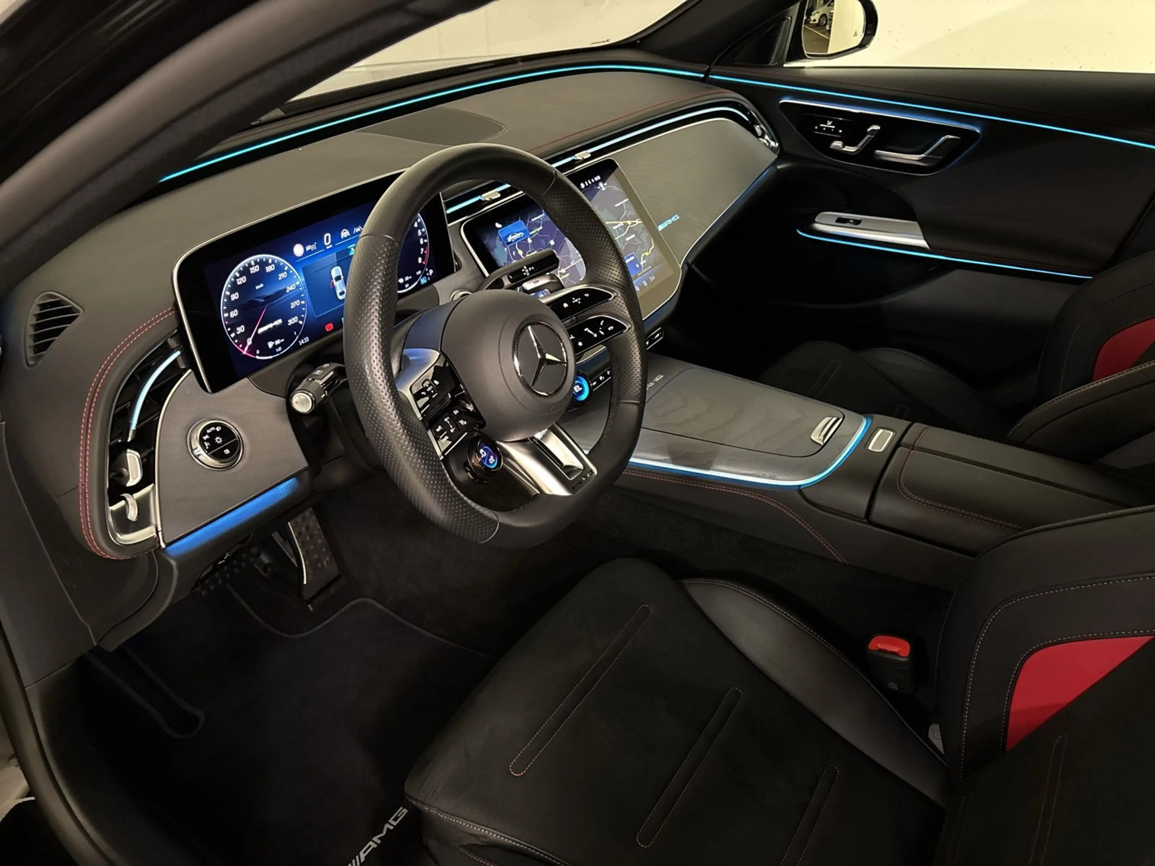 Mercedes-Benz E 53 AMG HYBRID 4MATIC+ Limousine Navi SHZ — photo 12