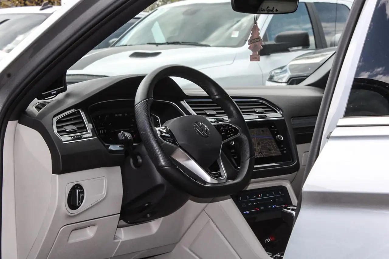 Volkswagen Tiguan снимка Volkswagen Tiguan