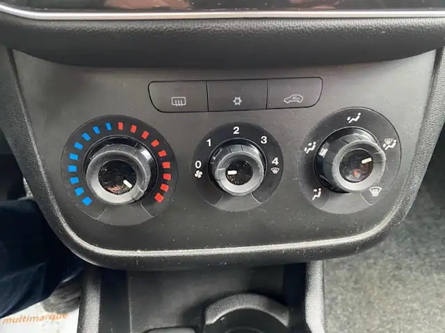 Fiat Grande Punto view 13