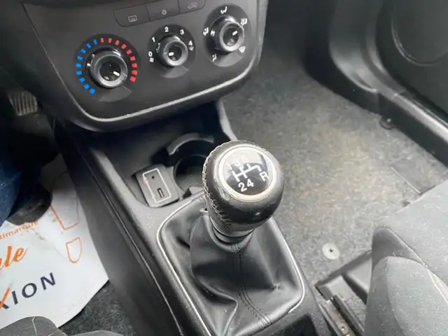 Fiat Grande Punto view 14